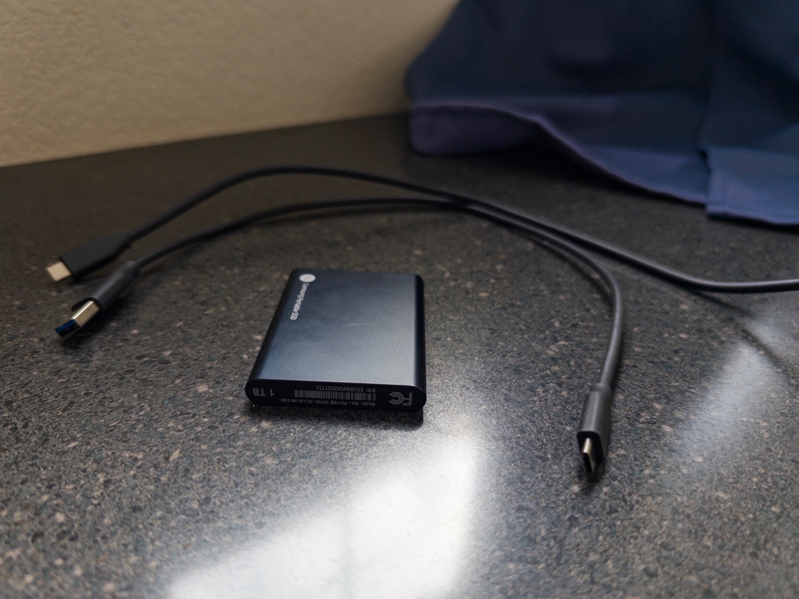 Samsung T5 1TB Portable External SSD USB-C MU-PA1T0B Black, Tested