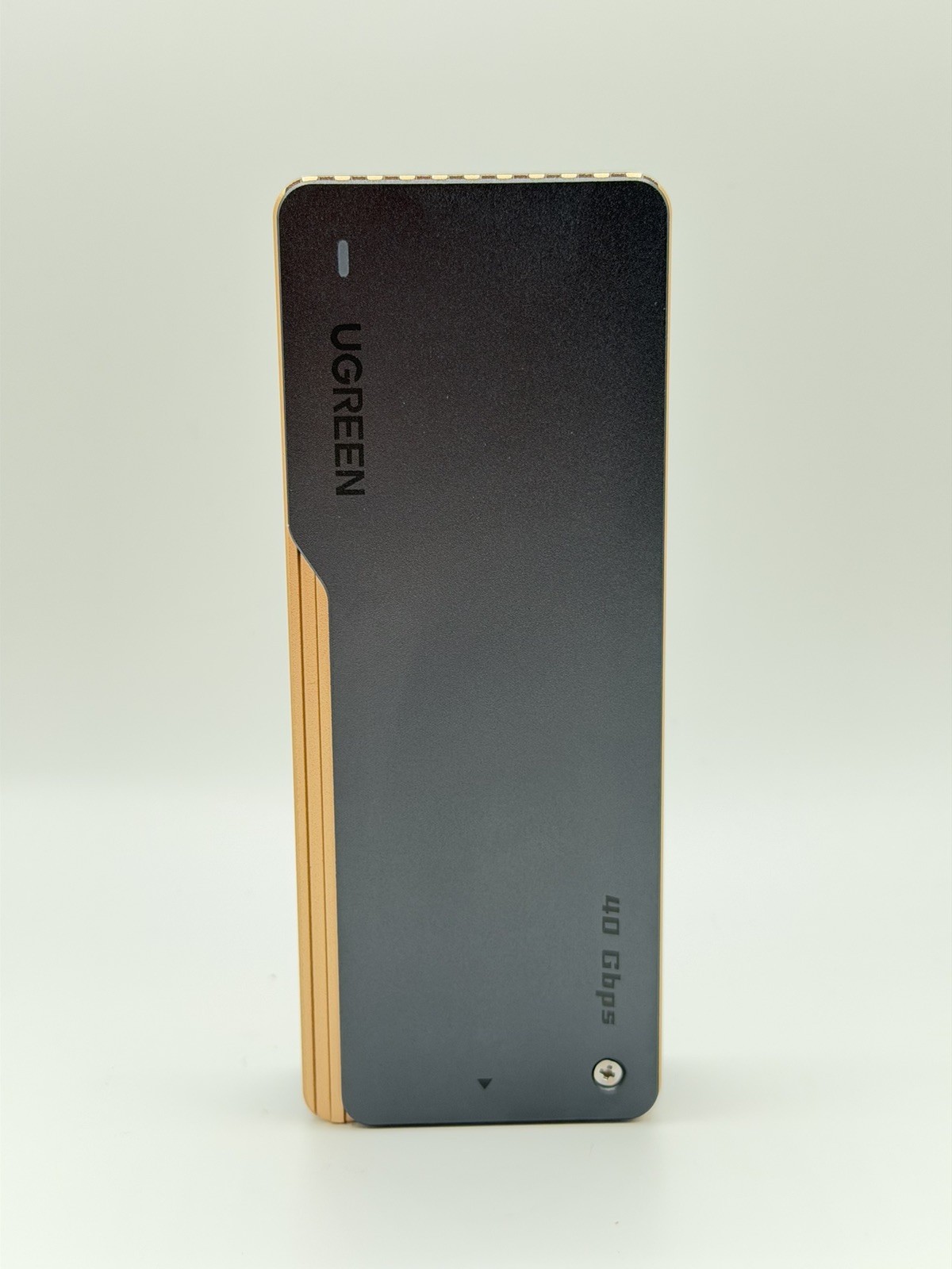 UGREEN 40Gbps M.2 NVMe SSD Enclosure Thunderbolt 3/4/5 Cooling Fan