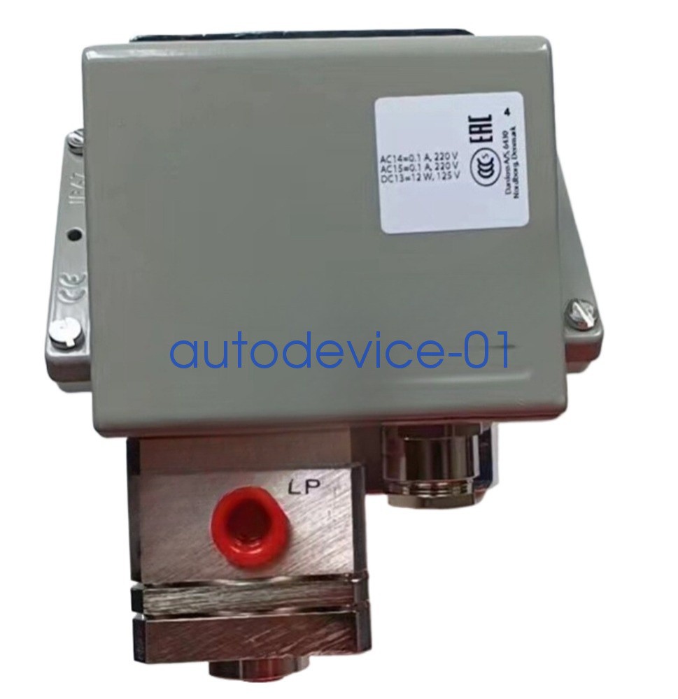 QTY:1 NEW Pressure switch CAS155 060-313066 pressure controllerFedex shipping