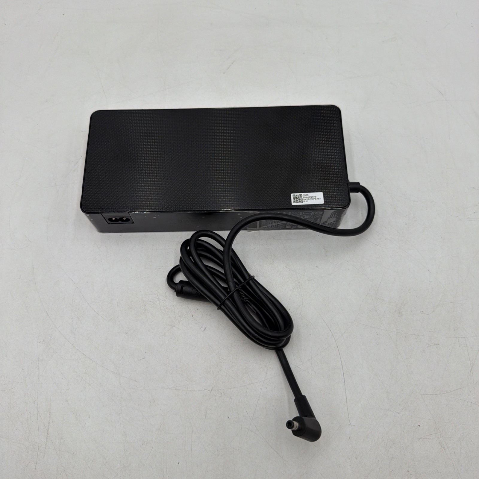 Genuine Samsung Monitor AC Power Adapter A22020 BPN 20V 11A 220W Black