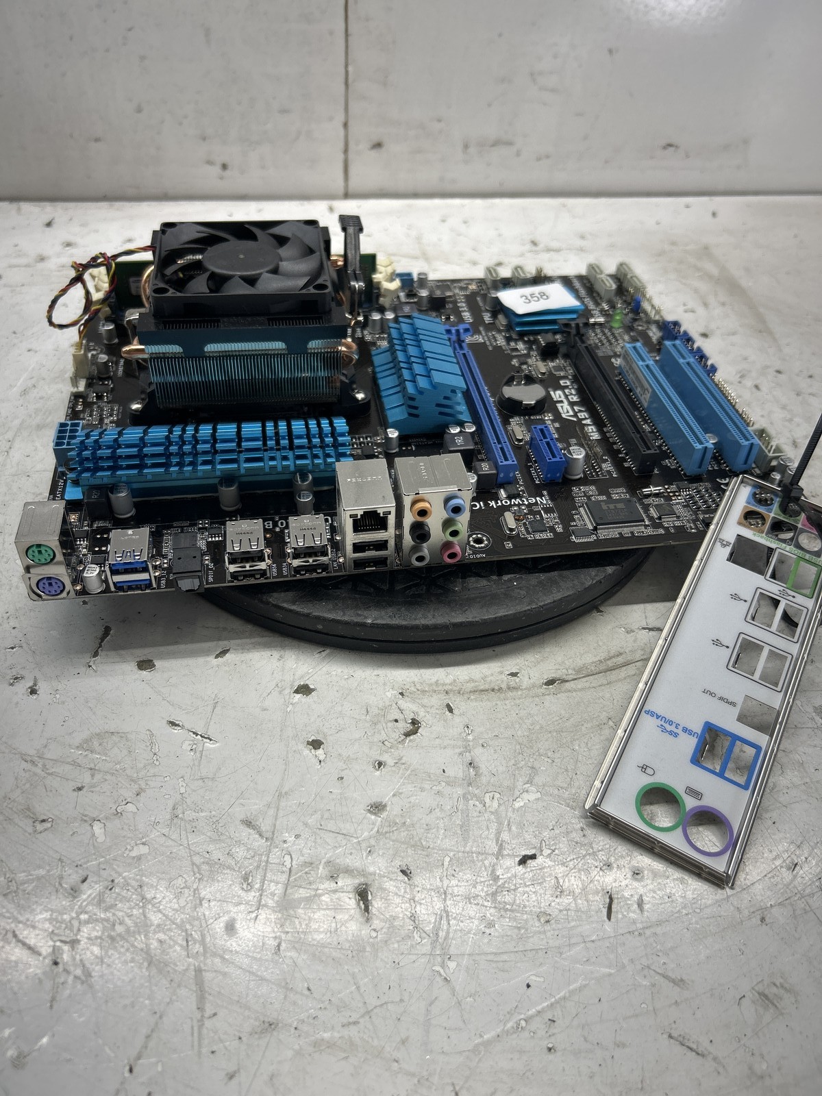 ASUS M5A97 Motherboard Bundle W/ AMD FX-8350 Eight-Core 4000MHz 4GB