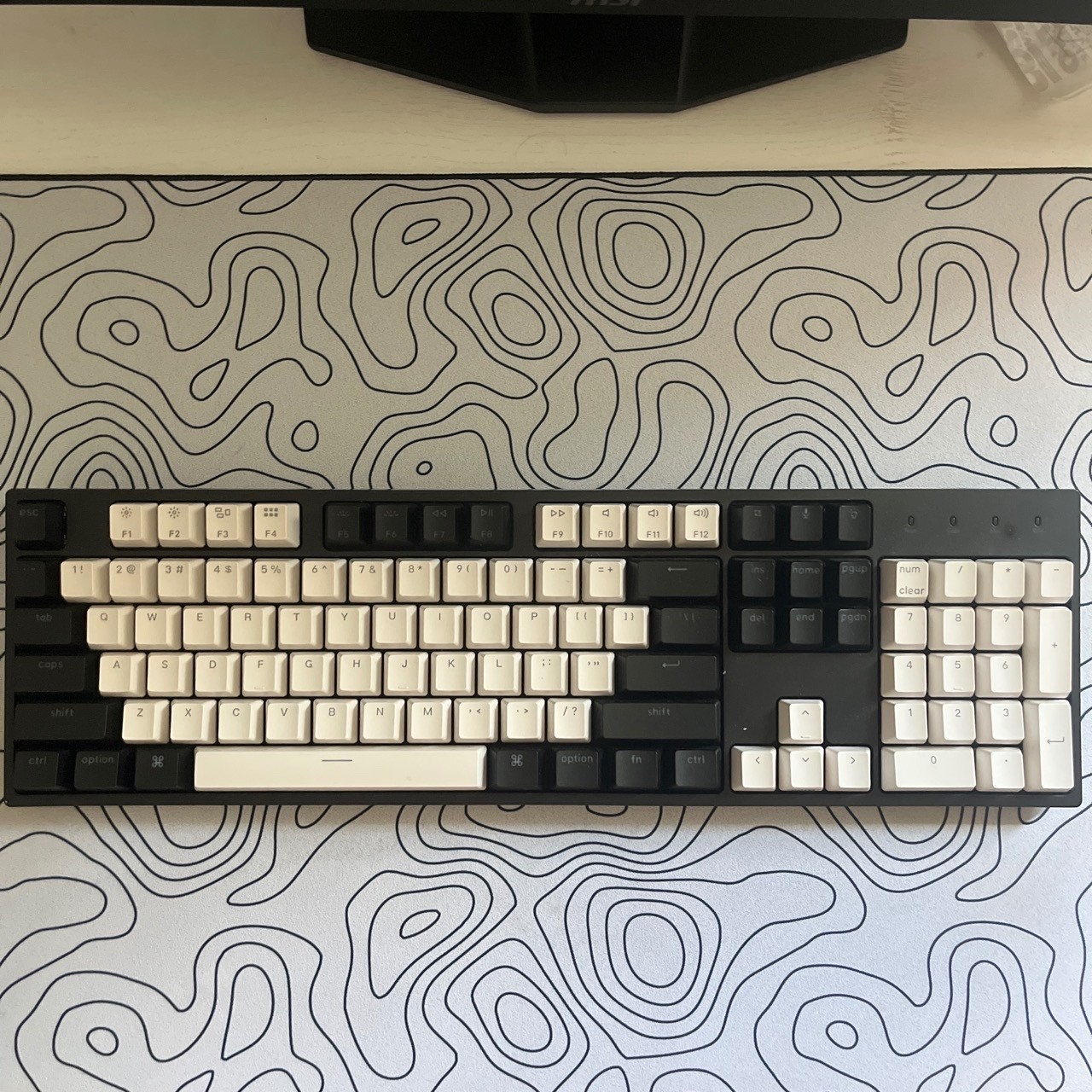 Keychron C2 Full Size 104 Keys Mechanical Keyboard Red Switch Preowned For Parts