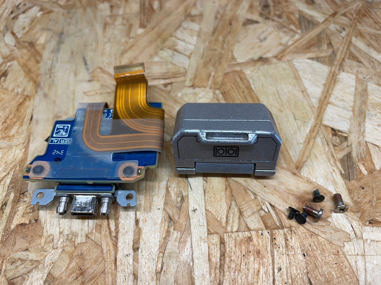 Panasonic Toughpad FZ-G1 MK5 COM Port (RS-232) (Genuine) "AS NEW"