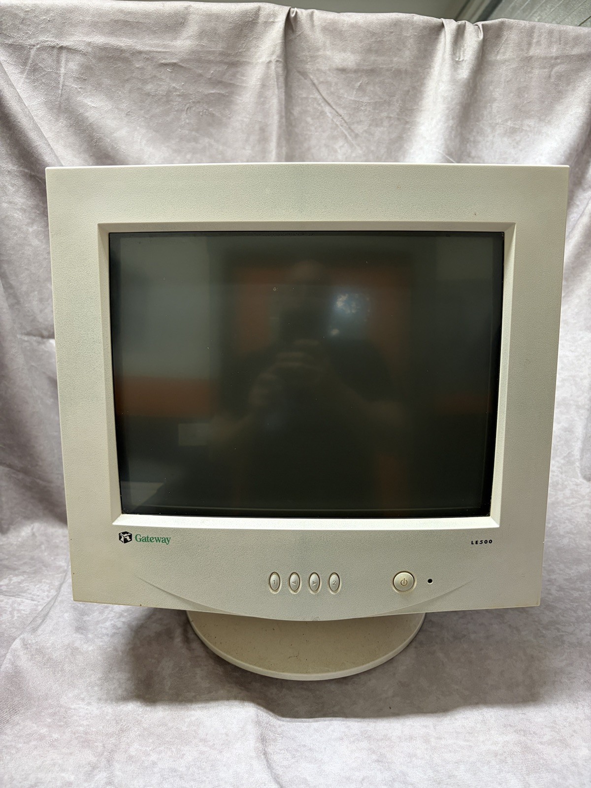 Gateway LE500 - 15" CRT Rescue — CUT VGA CORD, AS-IS / REPAIR