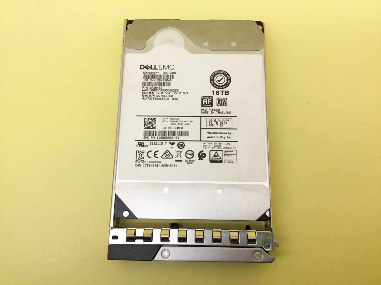 8CCGH DELL EMC 16TB 7.2K SATA 6Gbps 512e 3.5'' HDD WUH721816ALE6L0 08CCGH