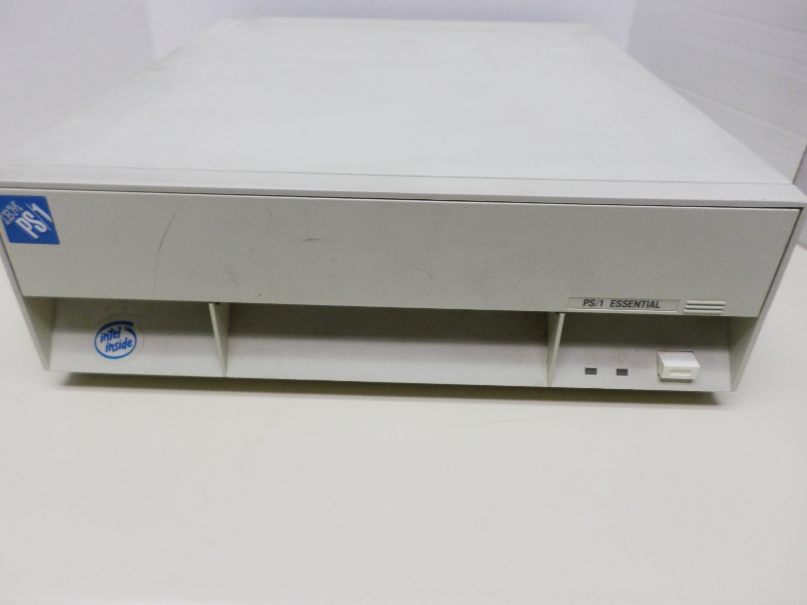 IBM PS/1 Consultant 2133-W43 486SX 20Mhz 4MB RAM 528 & 130 MB HDD, TESTED