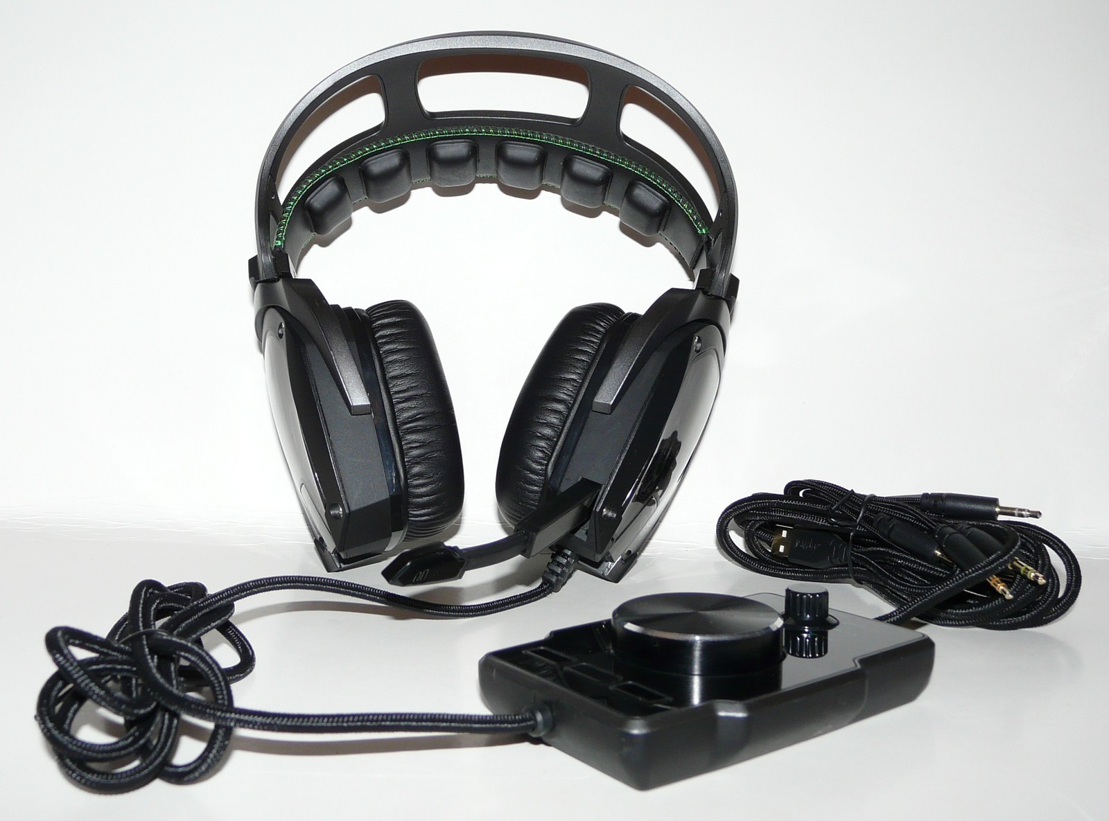 RAZER Tiamat Over-Ear 7.1 Surround Sound PC Gaming Headset