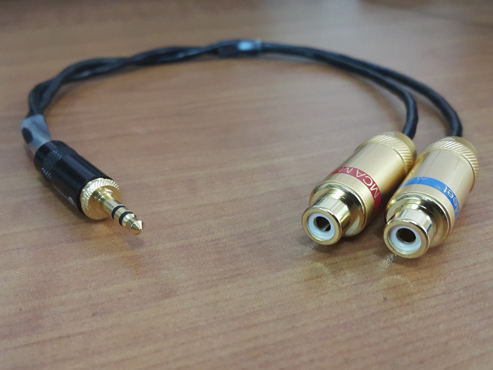 3.5mm stereo 3.5mm To 2 RCA Female Audio Cable aux extension pure copper japan