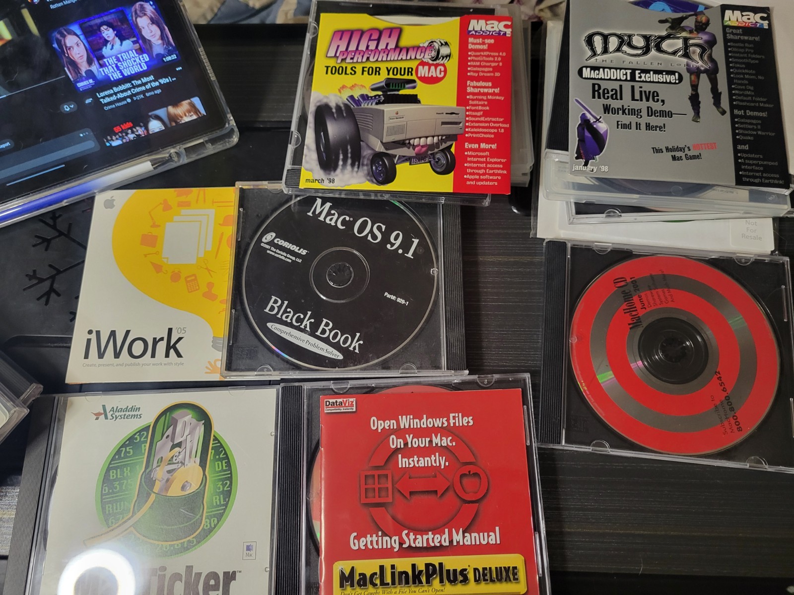 Lot Of Apple Software 90s-2000s Installation CDs Mac OS 9.1, iLife, Games, Etc
