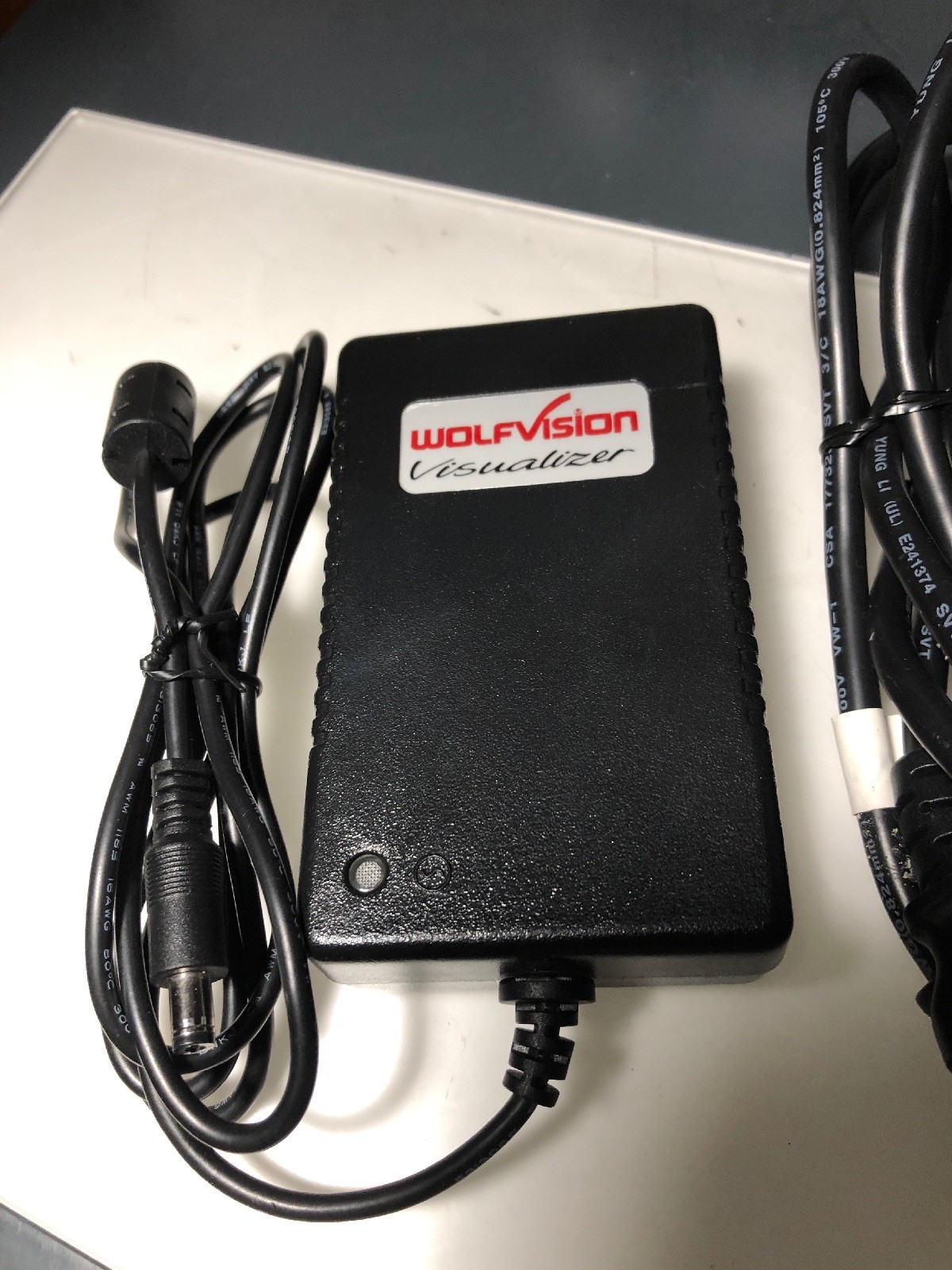 Wolf vision Channel Well Technology CWT PAA060F 240V 12V
