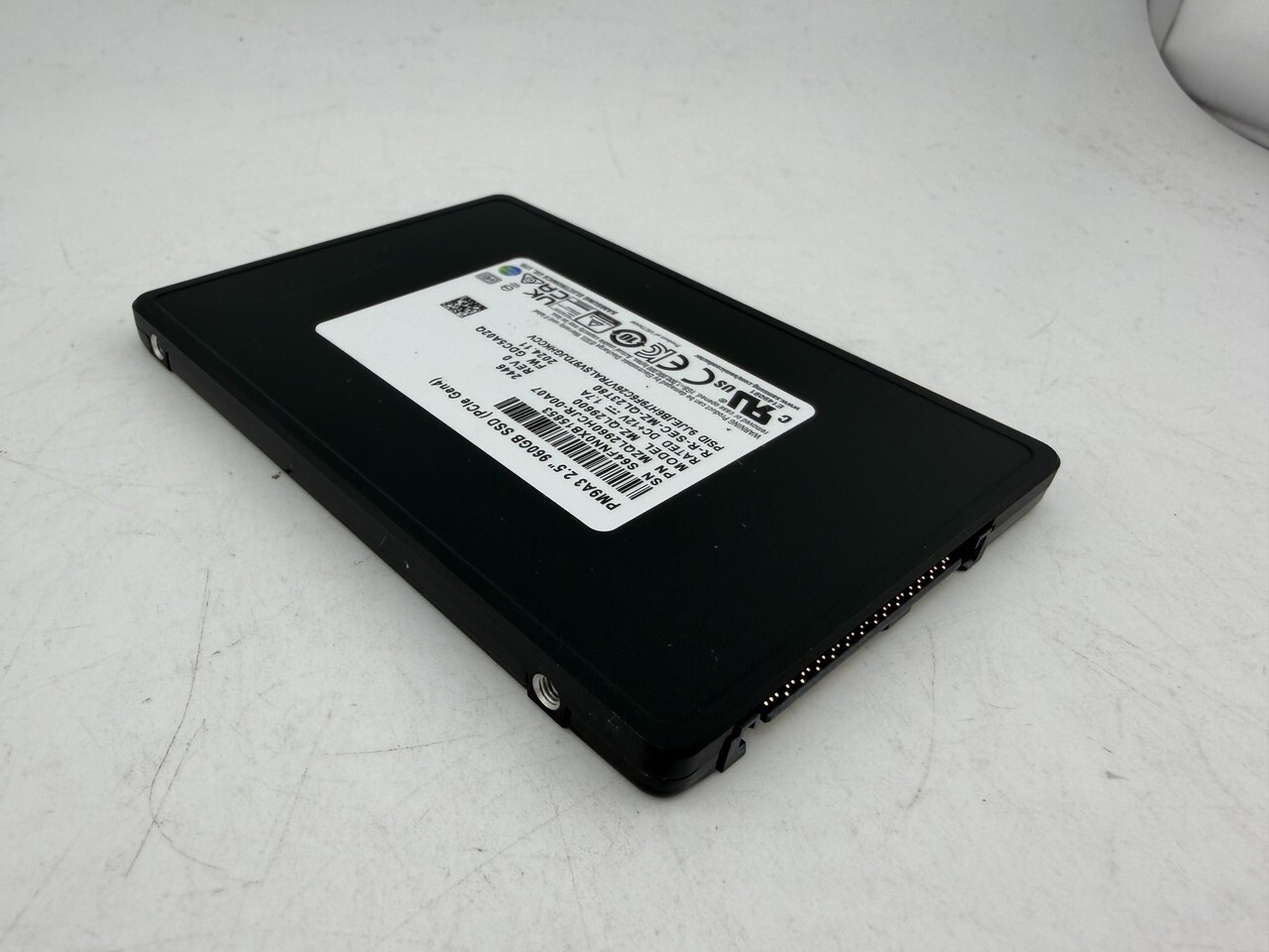 SAMSUNG PM9A3 2.5" 960GB SSD PCIE GEN4 ENTERPRISE GRADE SOLID STATE DRIVE