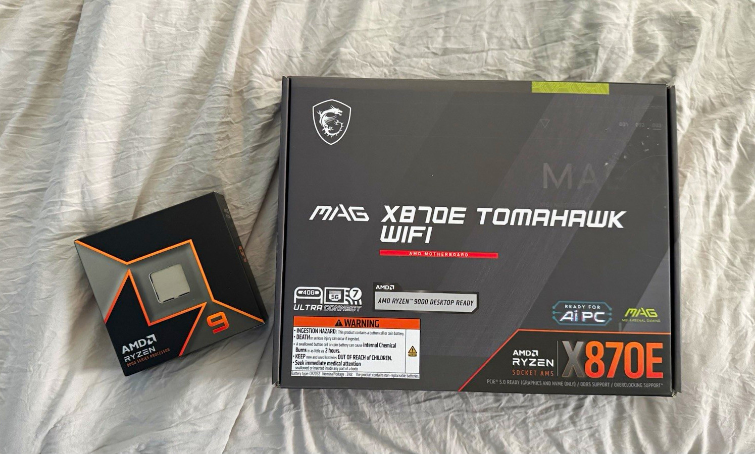 MSI MAG X870E TOMAHAWK WIFI ATX AM5 DDR5 Motherboard + Ryzen 9 9900X