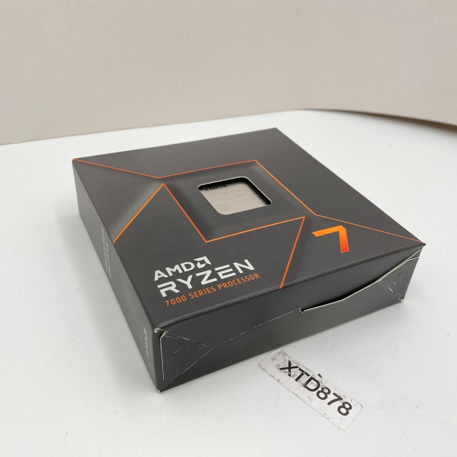 AMD Ryzen 7 7700X Desktop Processor (4.5GHz, 8 Cores, AM5) - NEW & SEALED