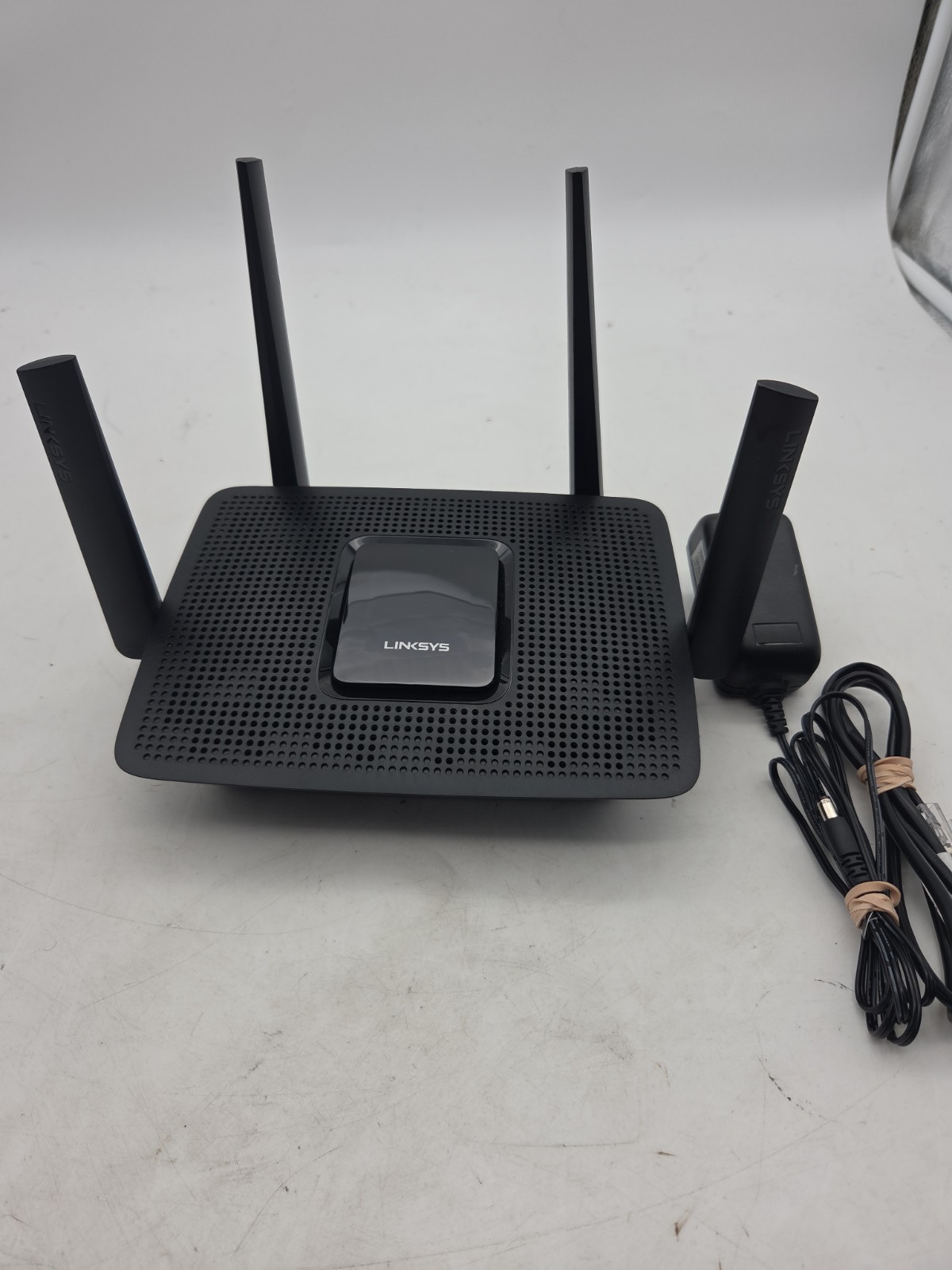 Linksys MR9000 Max-Stream Tri-Band AC3000 Wi-Fi 5 Router MR9000