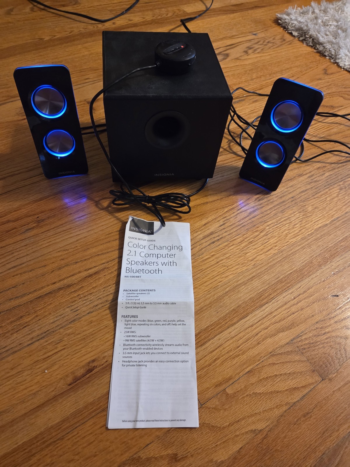 Insignia 2.1 Bluetooth Computer Speaker System (NS-5004BT)  - Great Shape