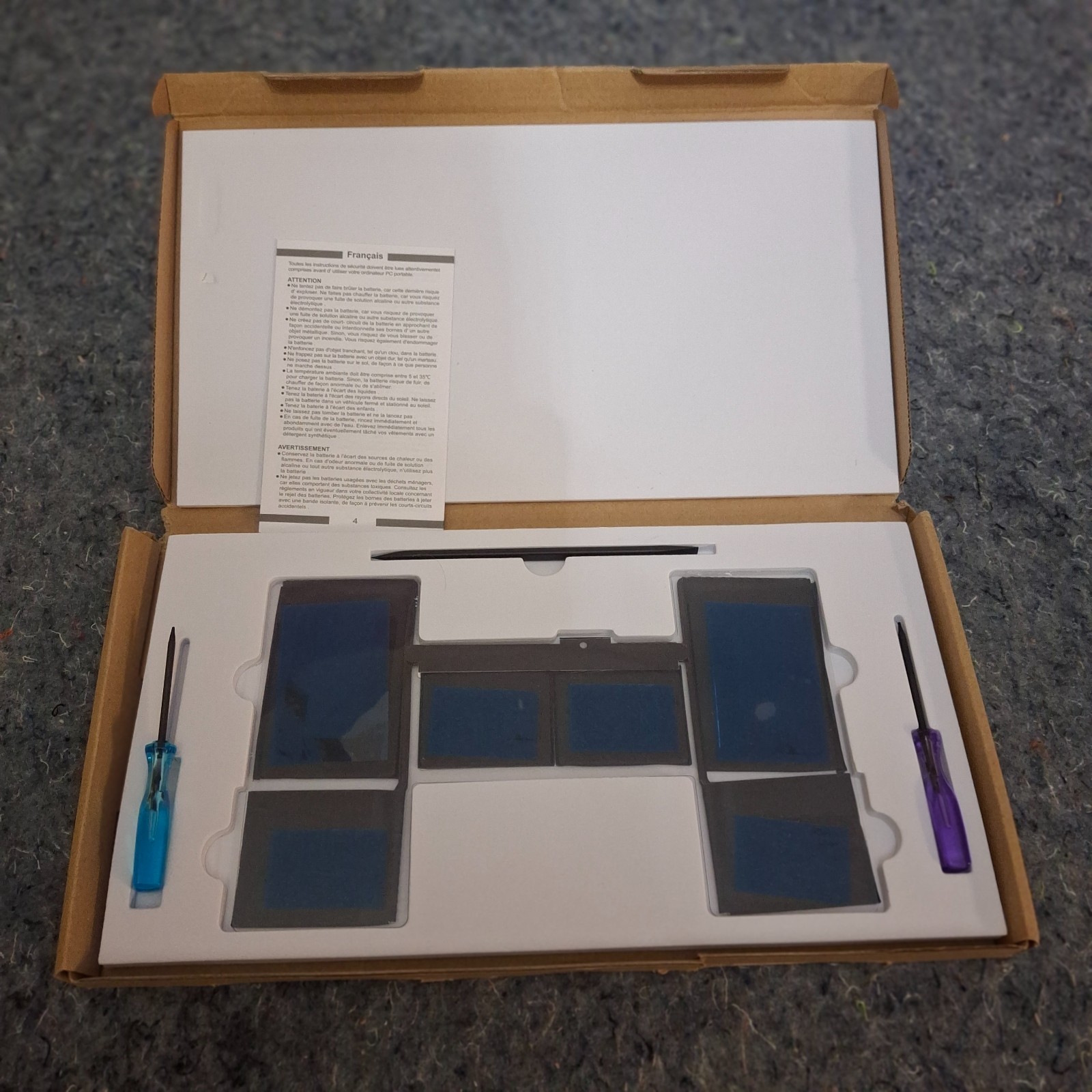 Apple Macbook A1527 Battery Replacement Li-Ion Laptop Battery Pack 7.55V 39.7Wh