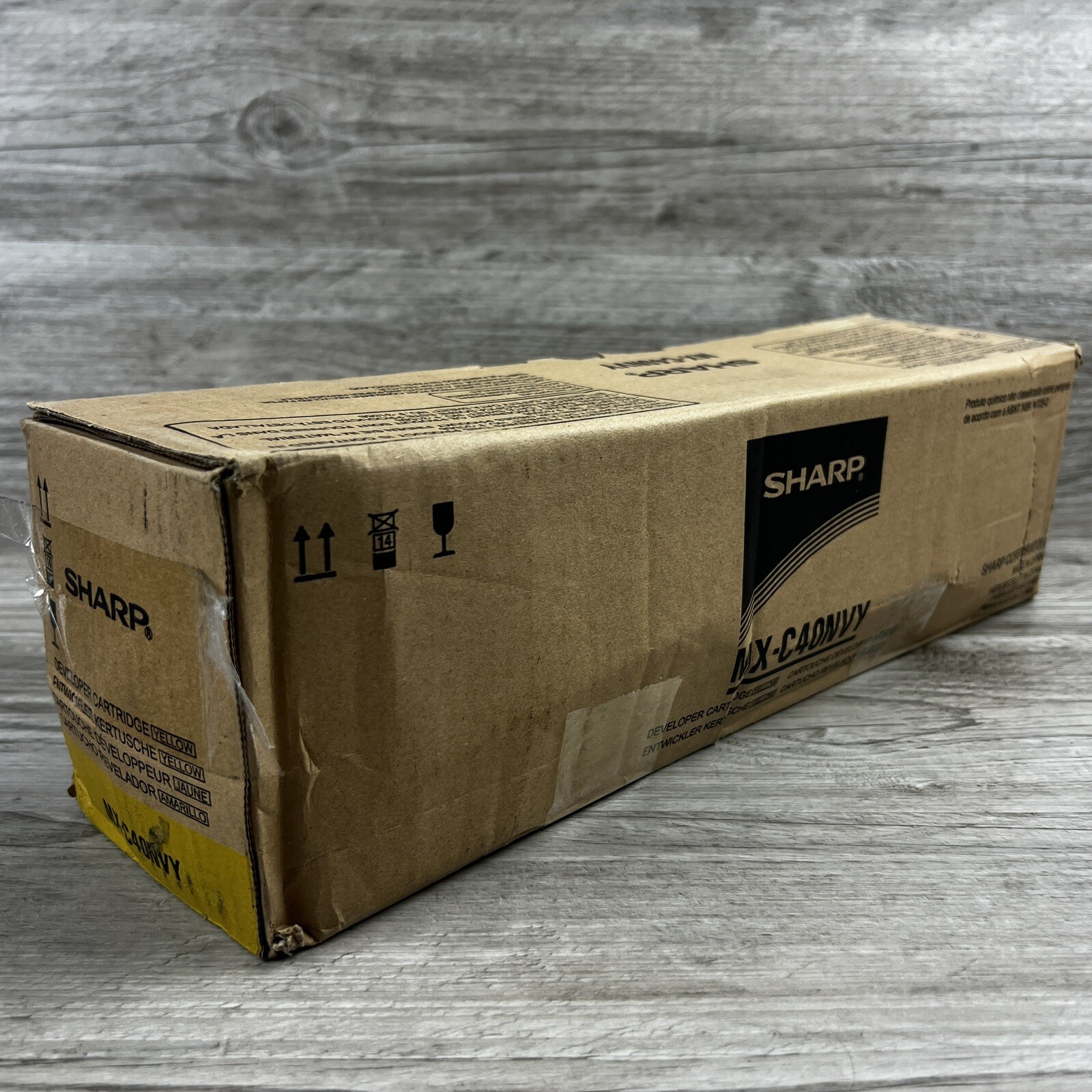 Genuine Sharp DX-C310/MX/C402SC Yellow Developer Cartridge MX-C40NVY Damaged Box