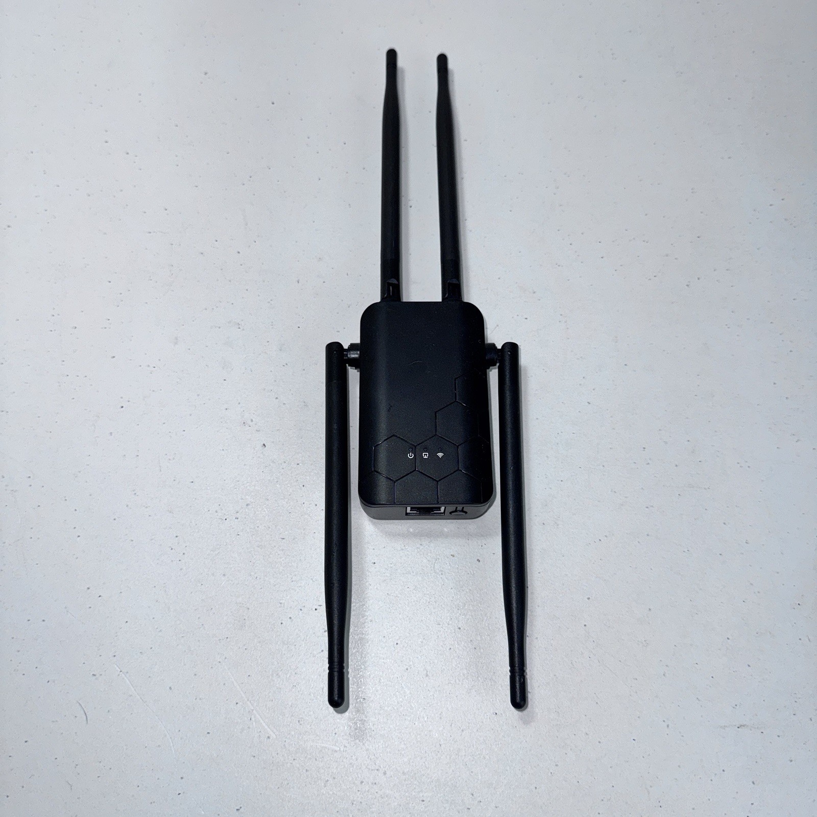 Baetaey WiFi Repeater 300Mbps WiFi Range Extender Model CF-WR304S Black