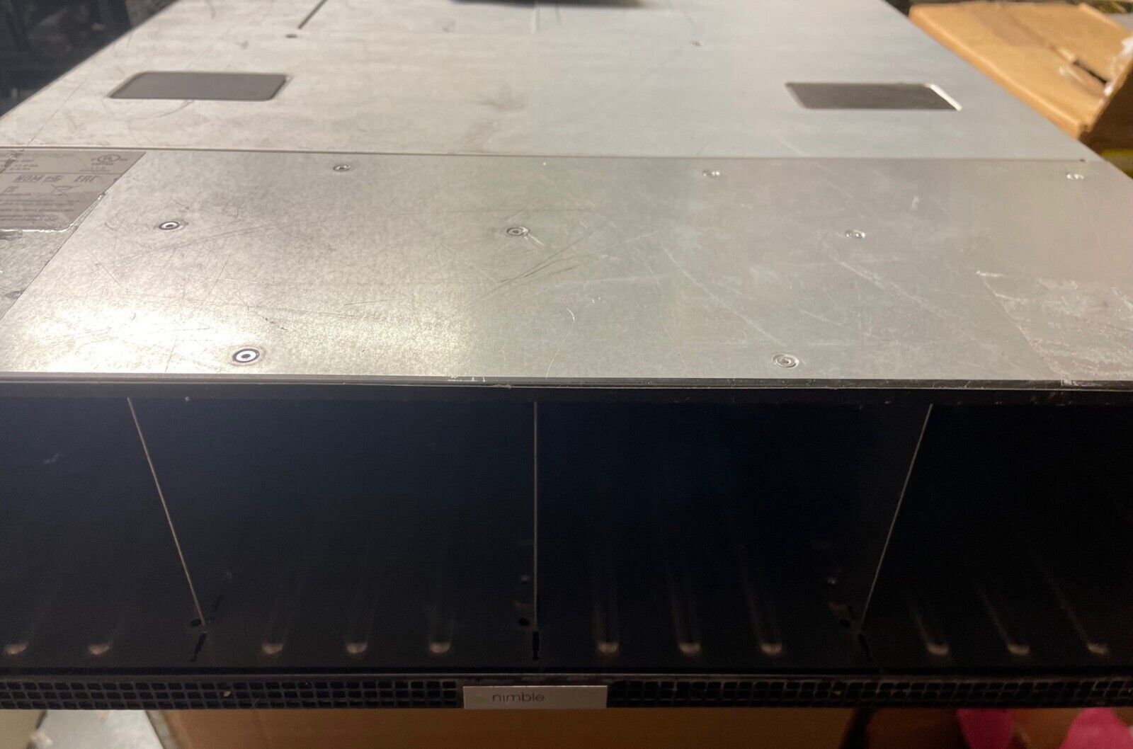 HP Nimble CS235 16 LFF 3.5' Storage Array enclosure only. 2 x ps. no hd or cont.