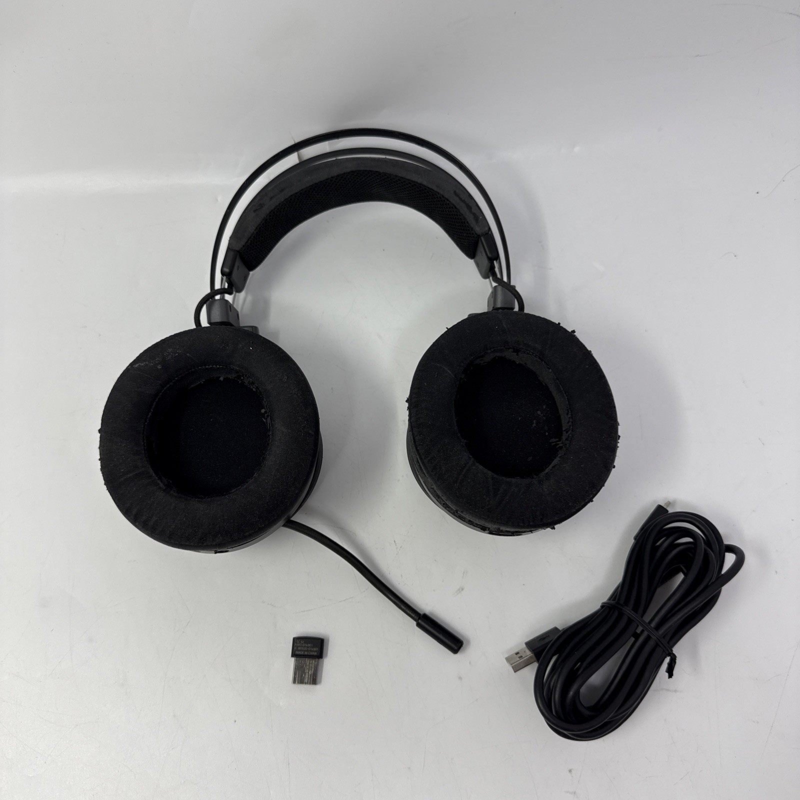 Razer Nari Ultimate Wireless 7.1 Surround Sound Gaming Headset w/ Dongle Tested
