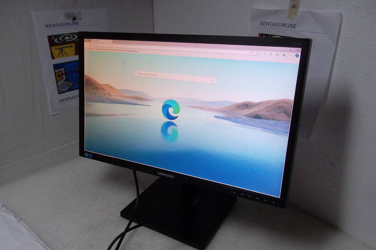 Samsung S22E450B 22" LED Business Monitor Widescreen 1080p VGA DVI 16:9 S22E450