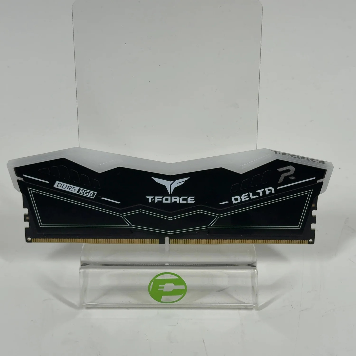 TeamGroup T-Force Delta RGB 16GB (1x16GB) RAM DDR5 6000MHz FF3D516G6000HC38JBK
