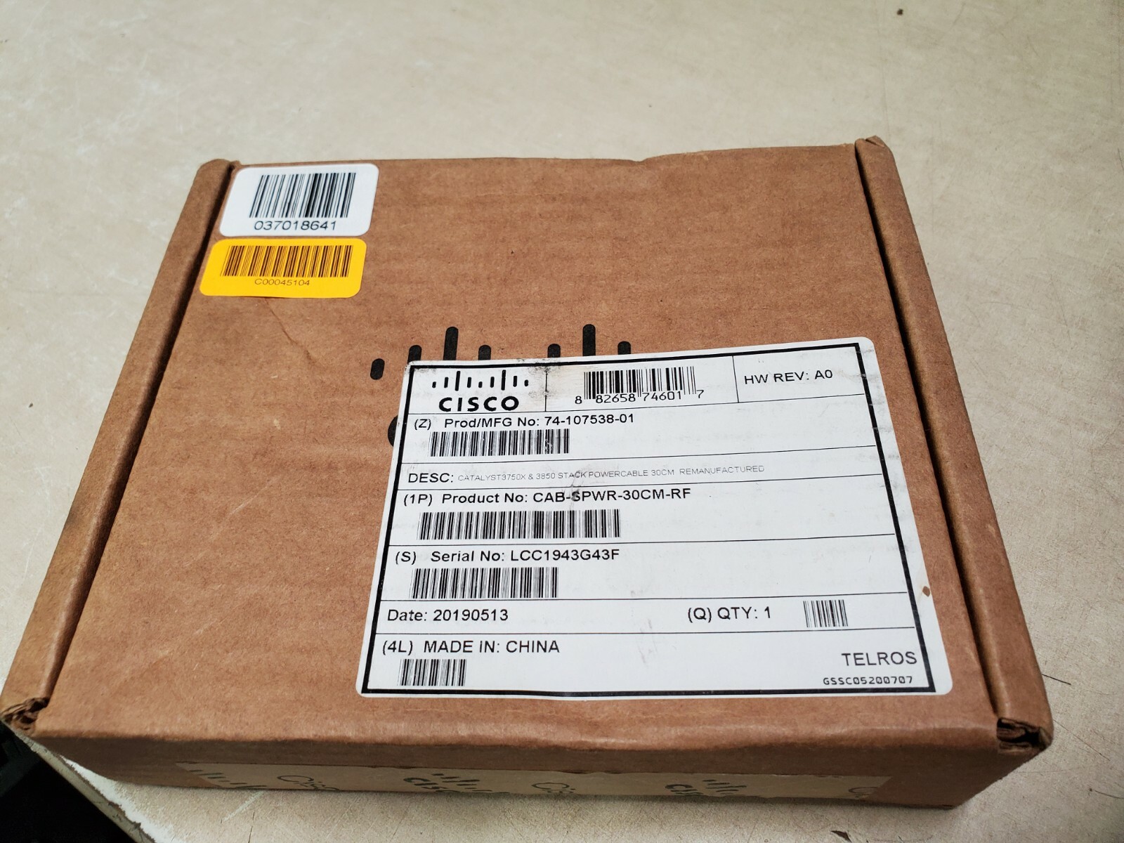 (Cisco Refresh) Cisco CAB-SPWR-30CM Catalyst3750X & 3850 Stack PowerCable