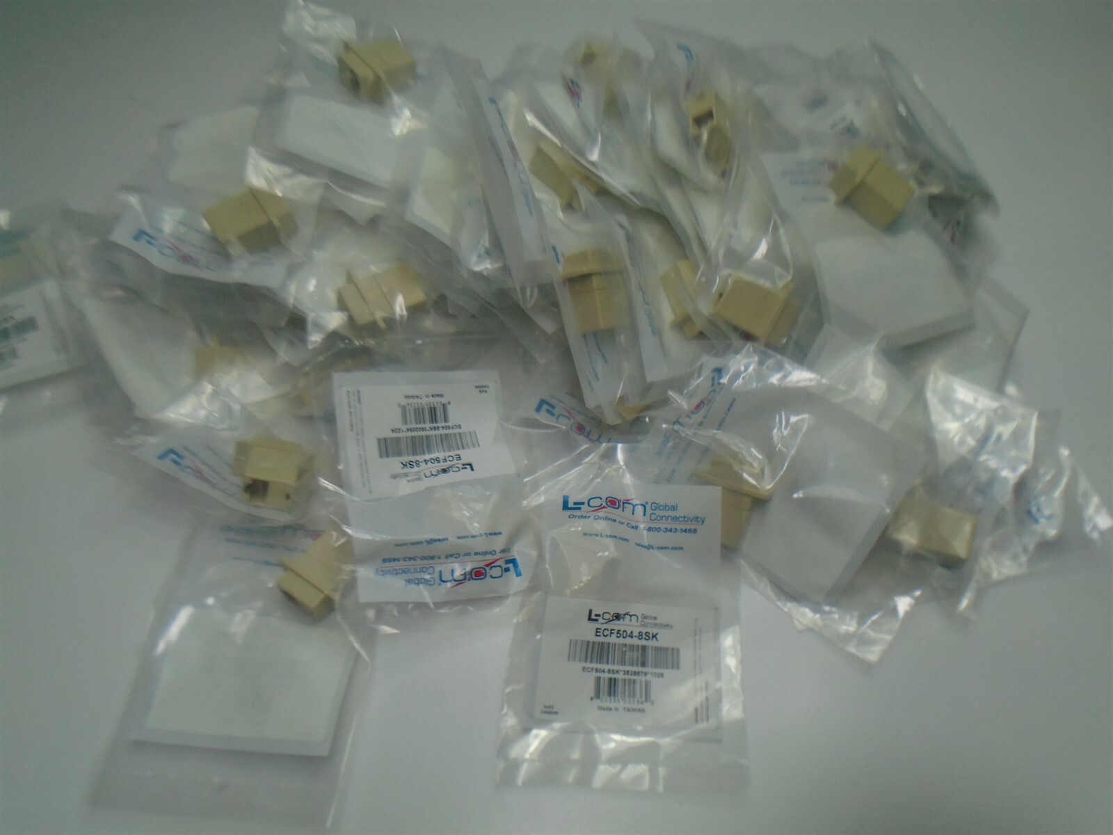 Lot Of 55x L-COM ECF504-8SK Coupler Adaptor, RJ45, 8 Positions
