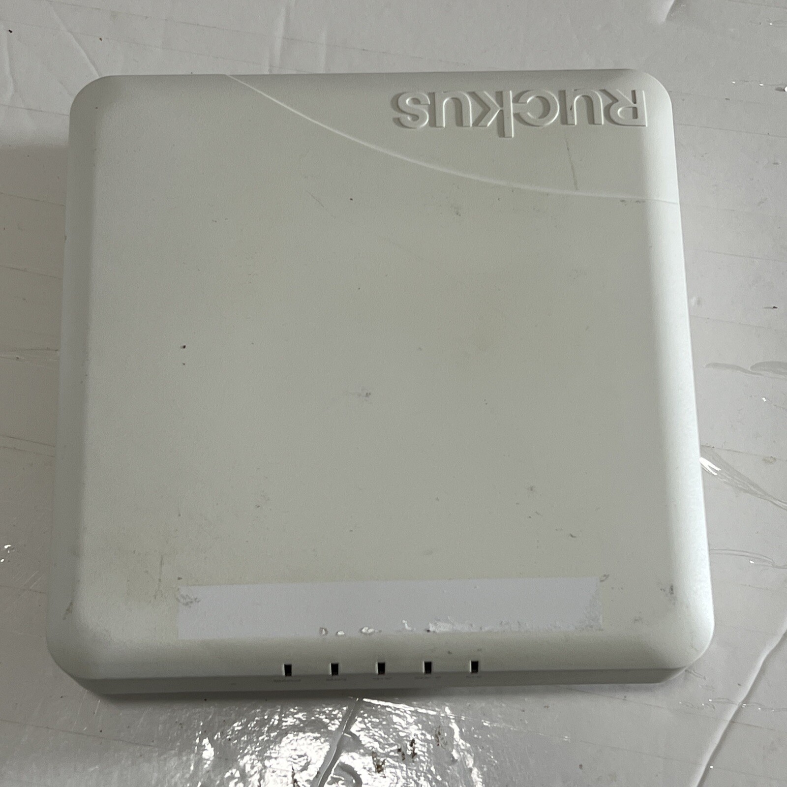 Ruckus ZoneFlex R600 Dual Band Wireless Access Point 901-R600-US00 - 1300 Mbps