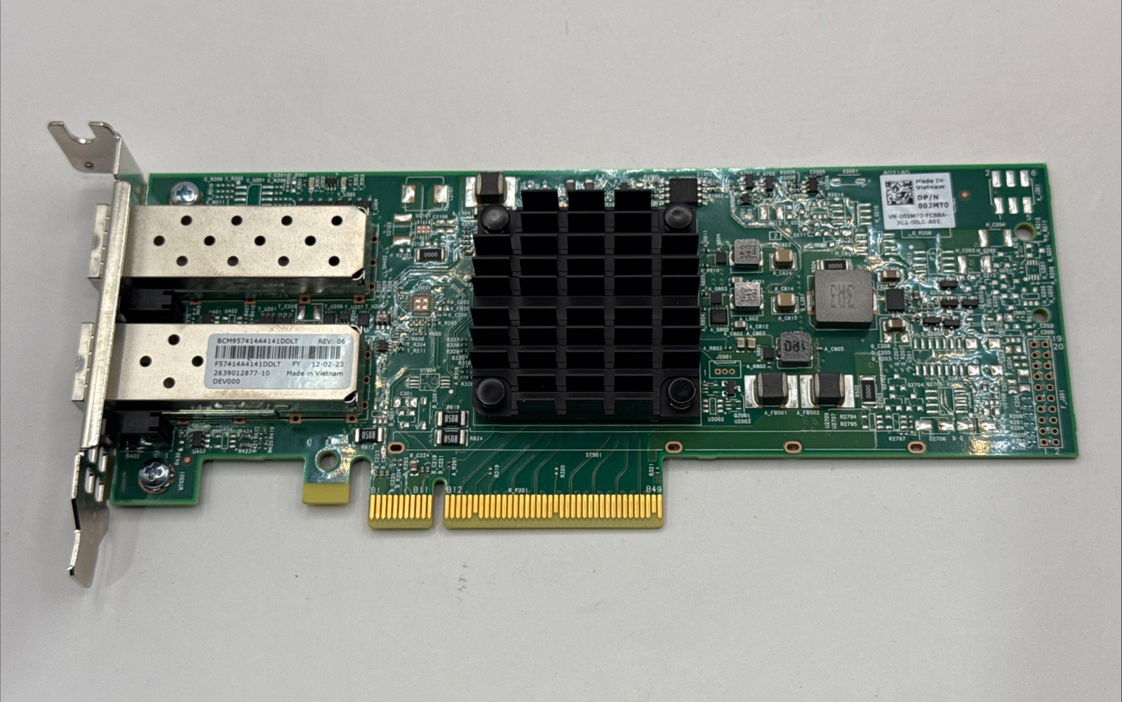 BROADCOM BCM957404A4041, 2-PORT Network ADAPTER New