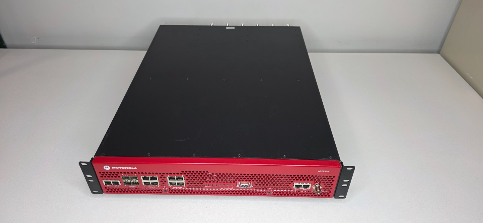 MOTOROLA APEX1500 All Purpose Edge QAM w/ 6x QAM Modules Dual PS