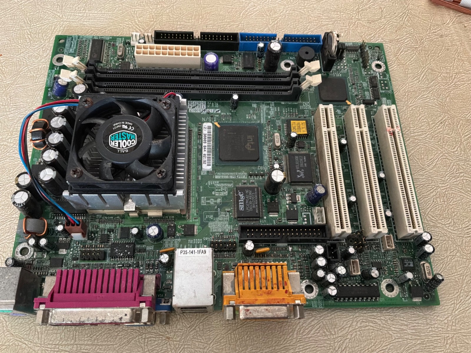 127040  Emachine System Board Lomita Pentium 3 Socket 370 w/Cpu & Fan