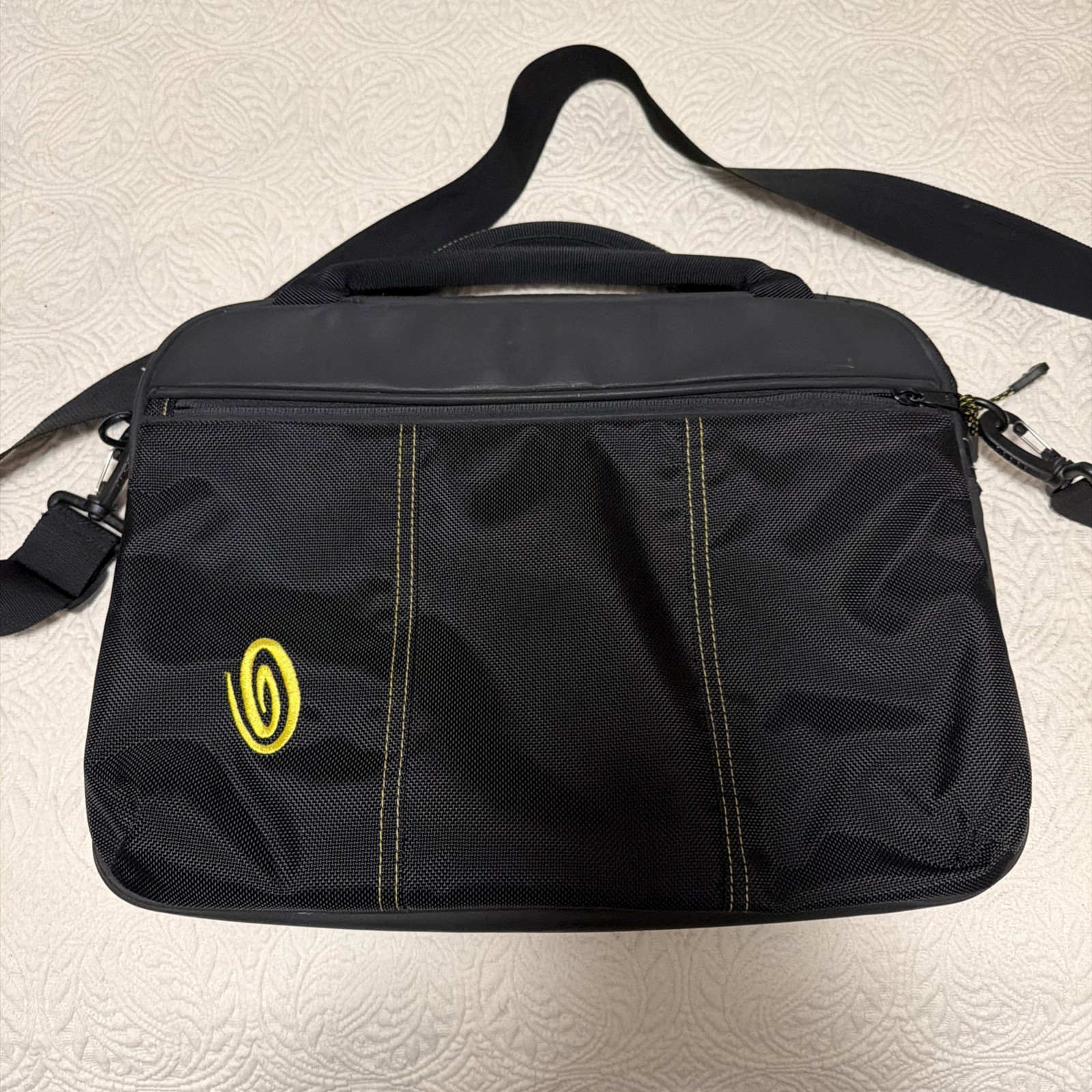 Timbuk2  Computer Padded Laptop Handbag /Shoulder Bag Tote Black
