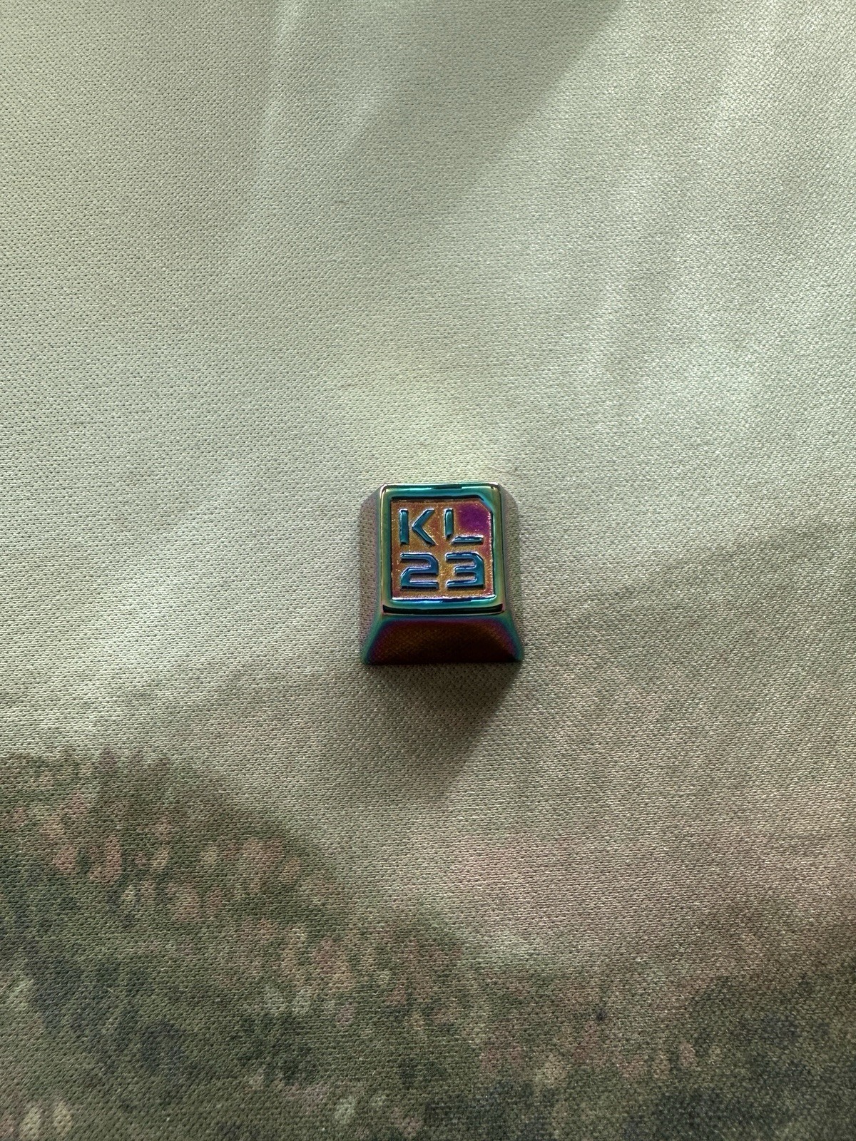 KeebLife KL23 Metal Artisan Keycap 2023 Oil Slick Rainbow CNC Aluminum MX Rare