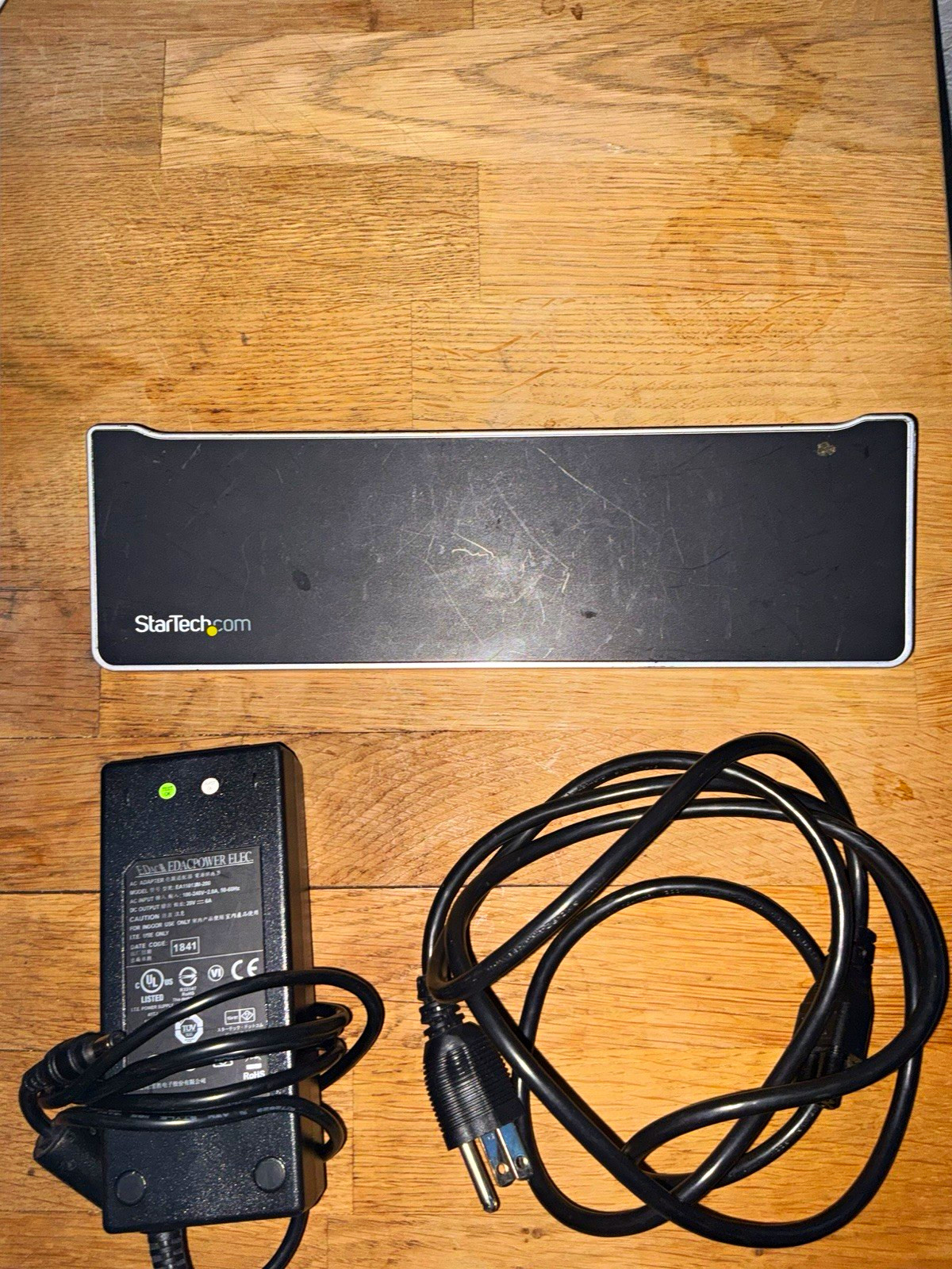 StarTech.com USB-C Docking Station USB 3.0 RJ-45/Audio Black/Silver w/Adapter