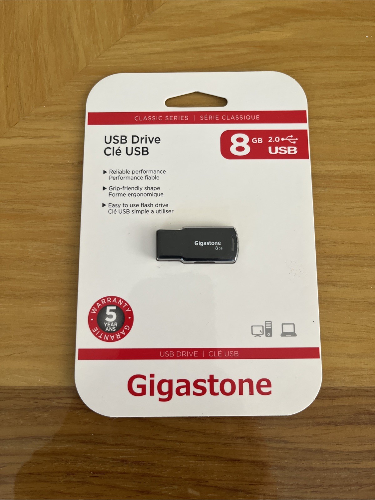 Gigastone 8 gigabyte USB Flash Drive BRAND NEW SEALED
