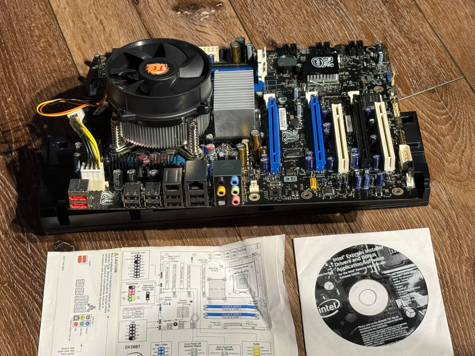 Intel DH67CL Motherboard