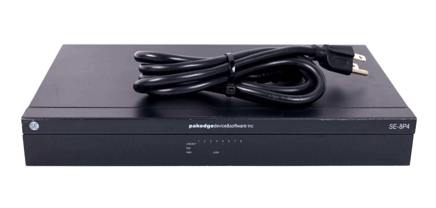 Pakedge Device & Software Inc. SE-8P4 Rack Mount Unmanaged PoE/ PoE+ w880