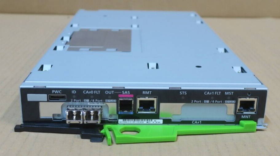 Fujitsu Eternus DX200 S3 Controller Module CM T2 CA07554-D121 + 1x FC-2P-16G