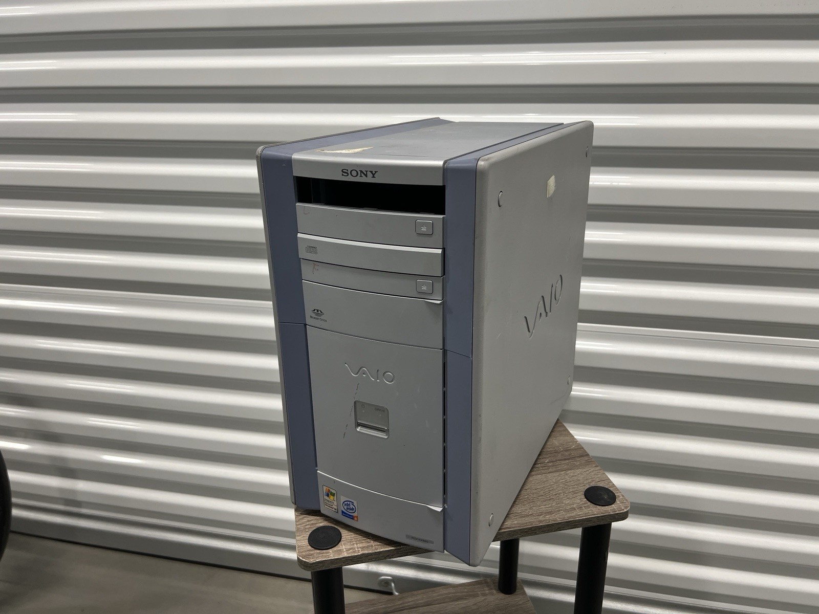 Retro Sony Vaio Desktop PCV-RX860 Pentium 4 NO HDD PCV-7762 AS IS
