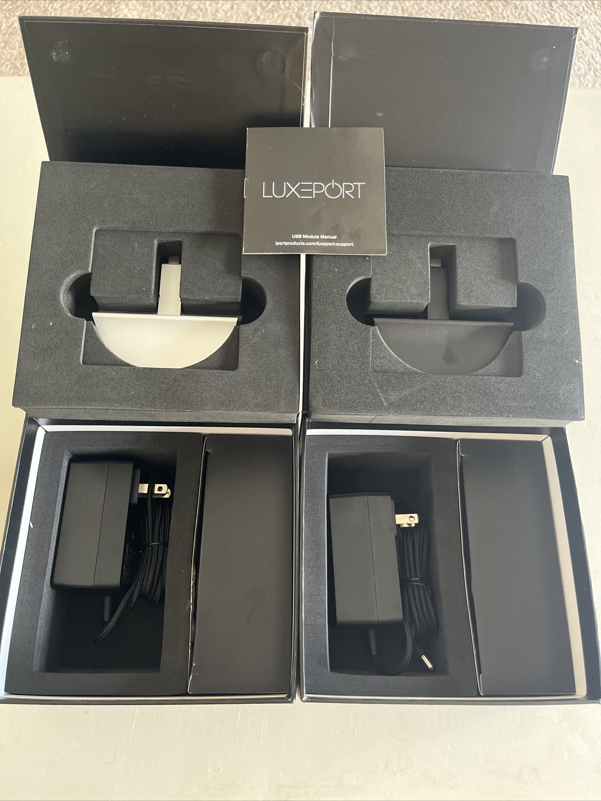 One iPort LuxePort USB Module, one silver 