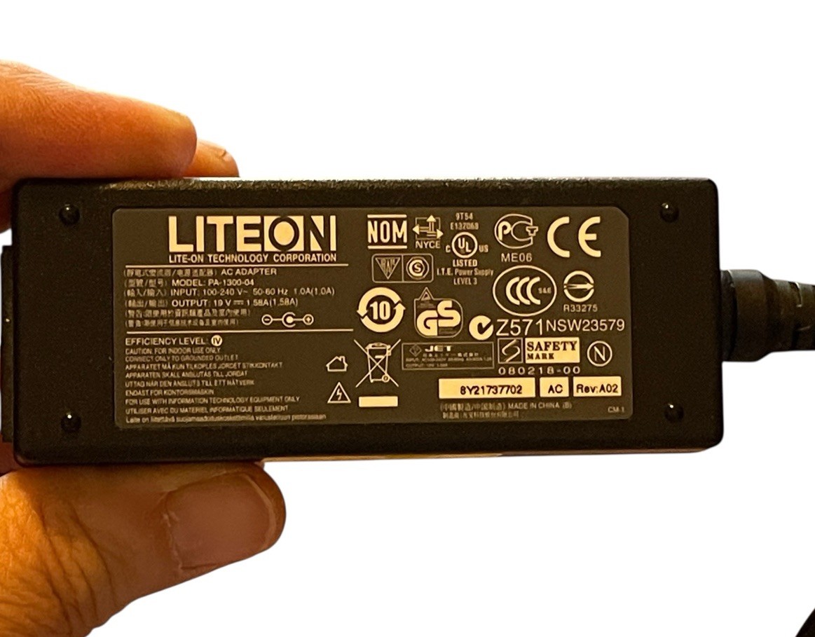 LiteOn Laptop Charge AC Adapter Power Supply OEMGenuine PA-1300-04 19V 1.58A 30W