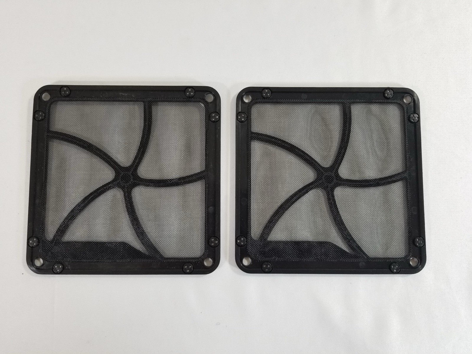 2pcs SilverStone SST-FF122 120mm Fan Filter with Magnet