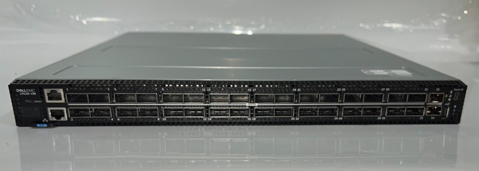 Dell EMC Z9100 Z9100-ON 34 PORT SWITCH MULTI RATE SWITCH