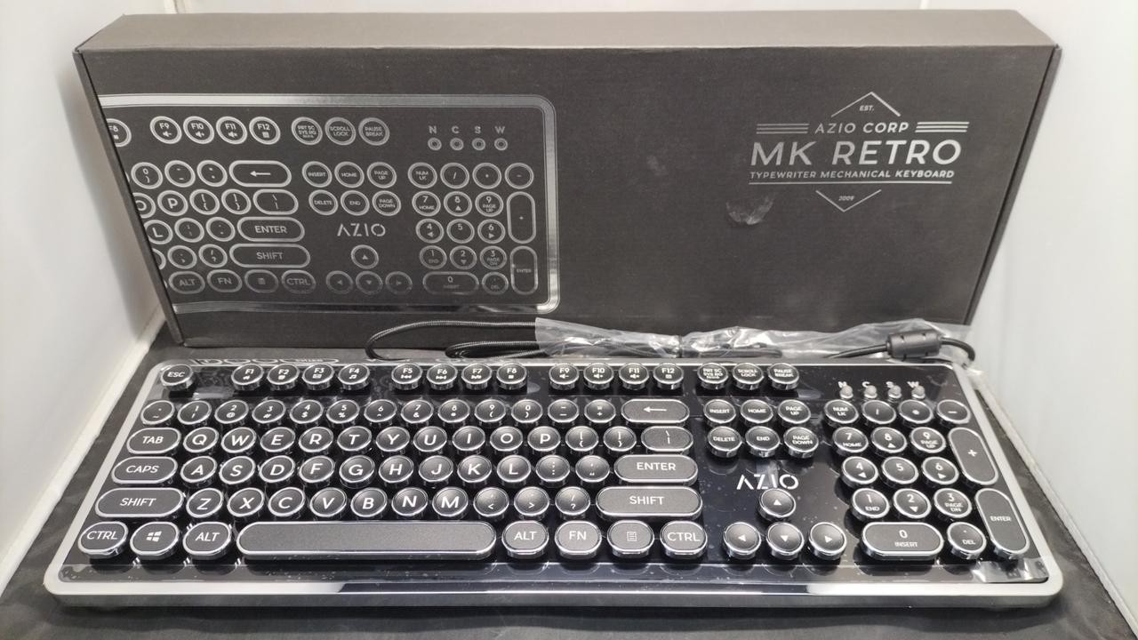 AZIO MK-RETRO-01 Keyboard