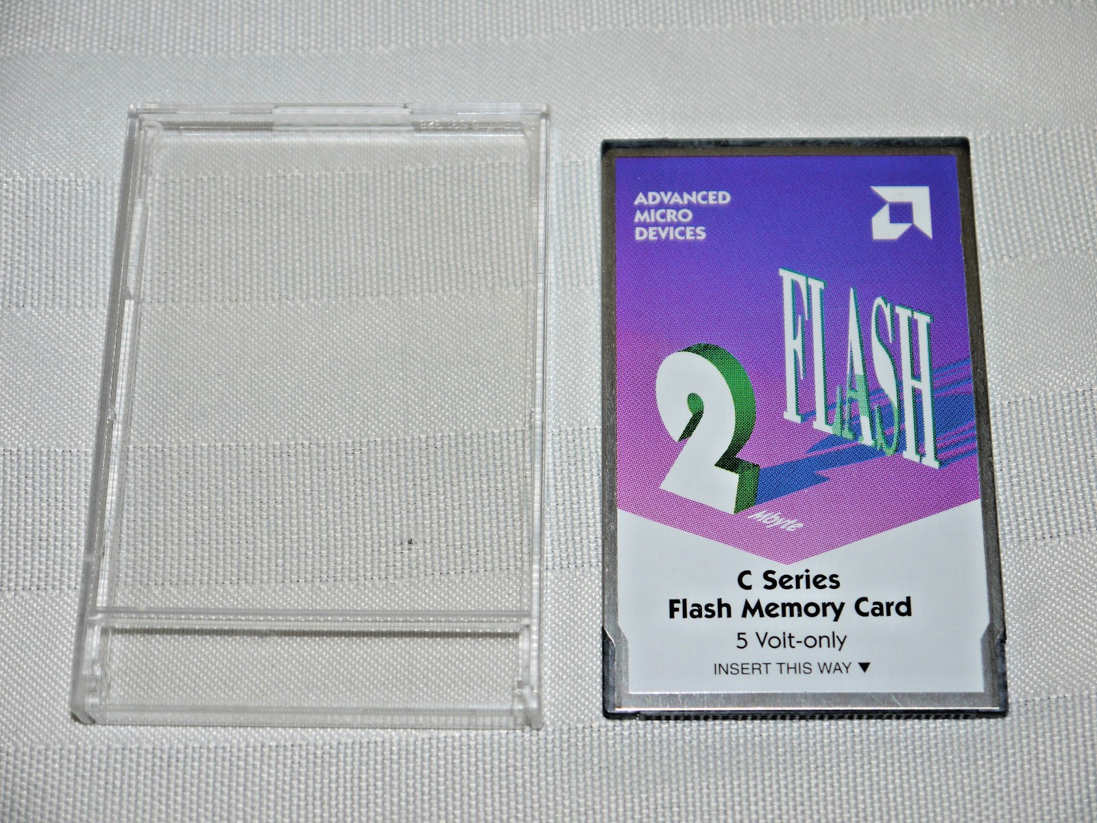 Advanced Micro Devices Flash Card 2MB PCMCIA  5-Volt with Case AMC002CFLKA