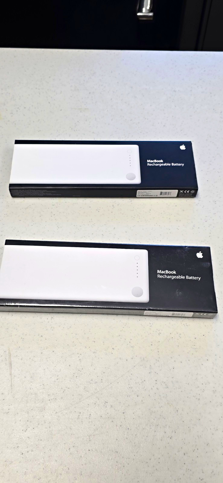 Apple MacBook Battery White MA561LL/A for Apple MacBook A1185