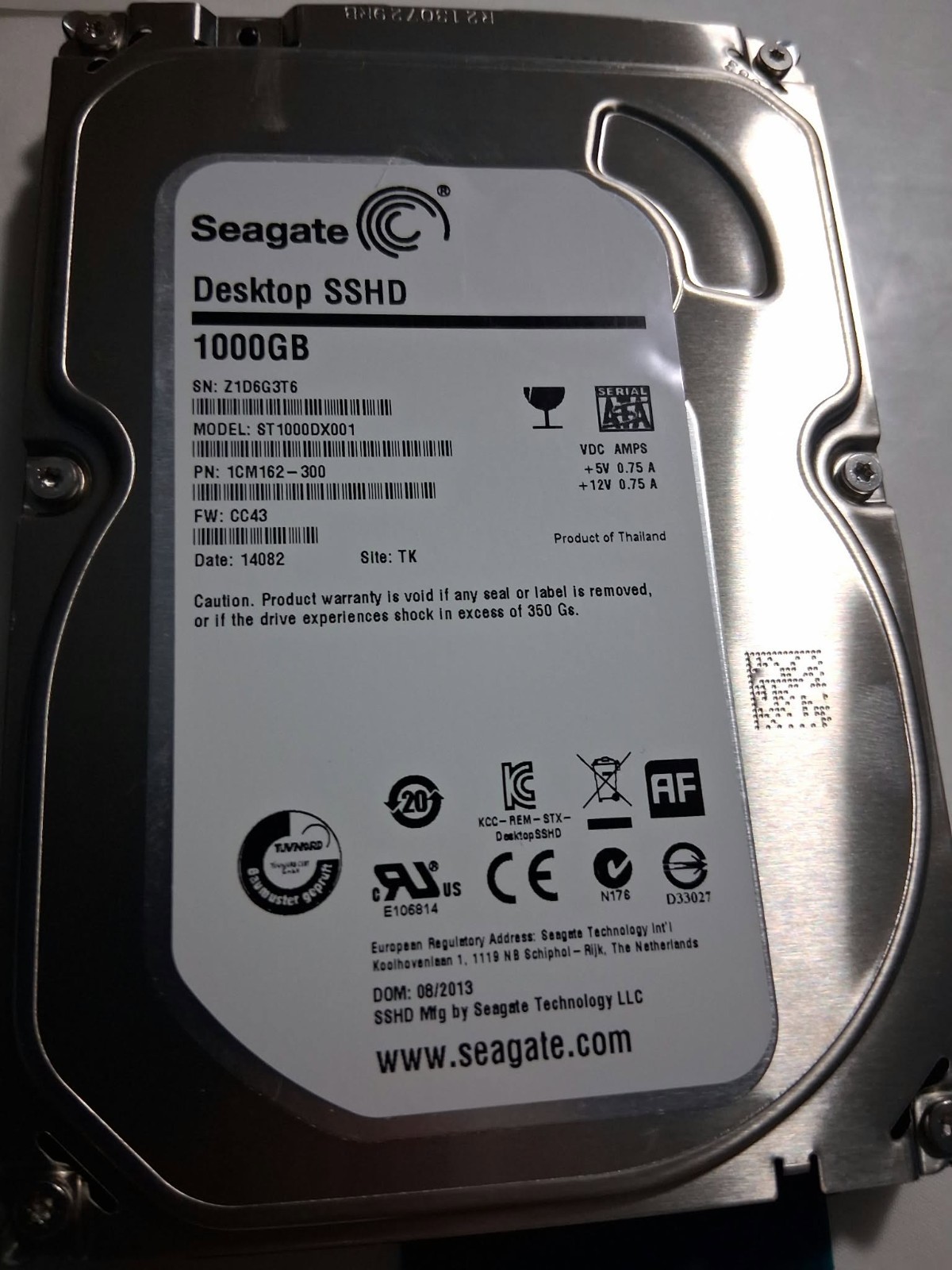 Seagate 1TB Desktop SSHD ST1000DX001 SATA 6Gb/s 7200RPM Hybrid HDD