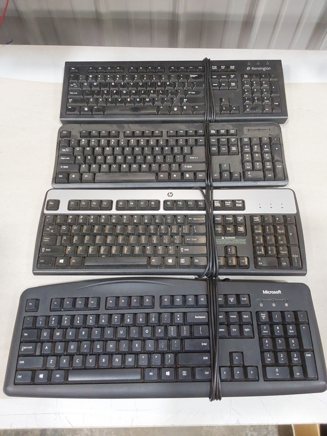 MISC KEYBOARDS,(LOT OF 4) HEWLETT PACKARD, Dell, Unbranded All Are USB