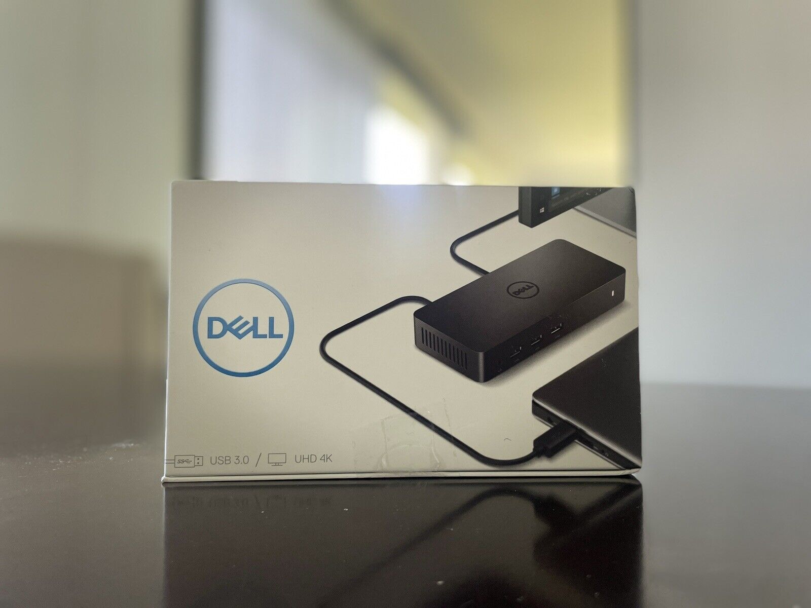 Dell USB 3.0 Ultra HD/4K Triple Display Docking Station Model D3100 Black - New